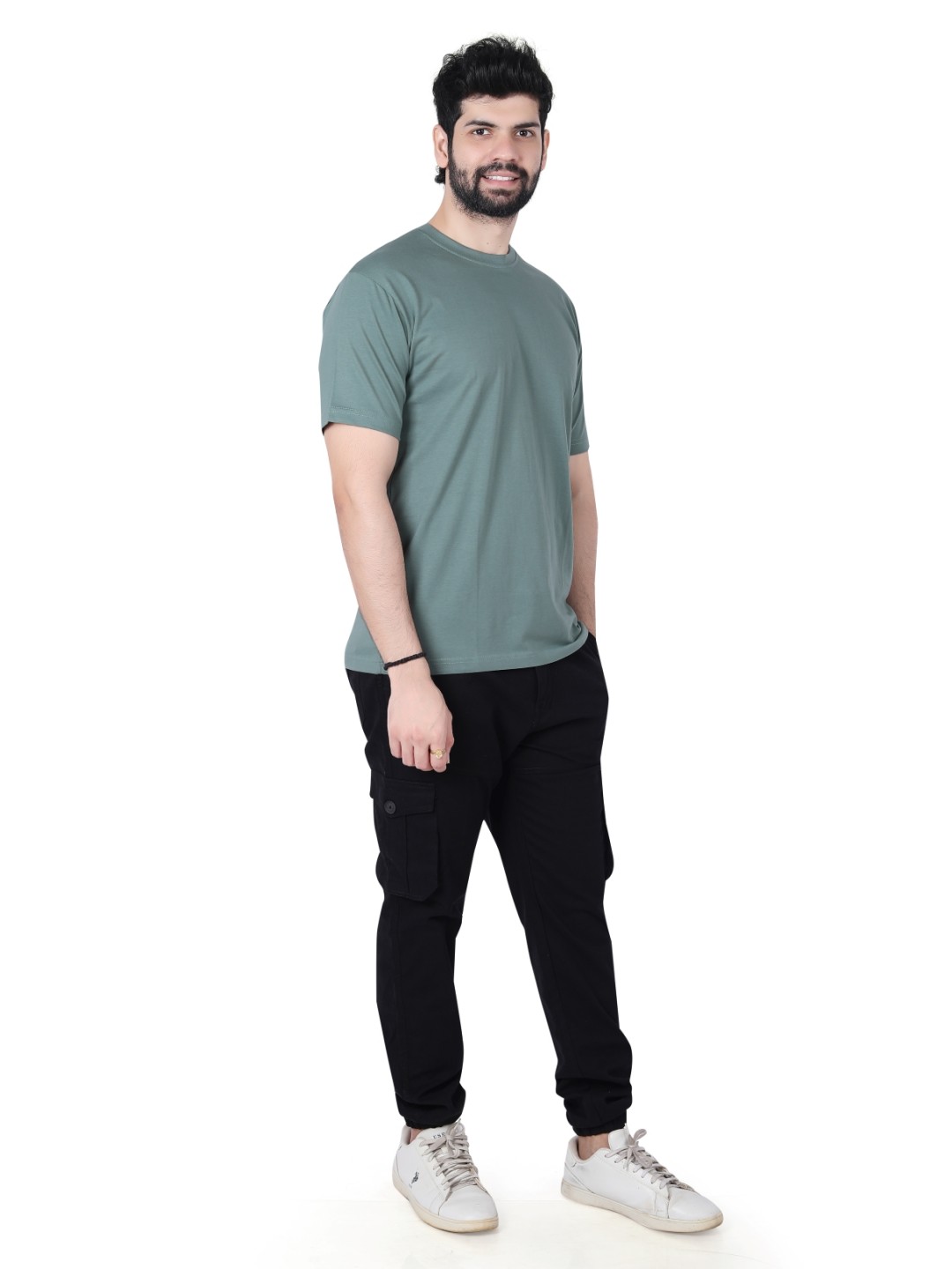 Round Neck Plain Half T-shirt Green Zeal Round Neck Plain Half T-shirt Green Zeal